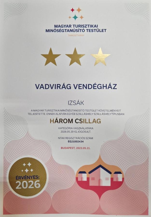 Hotel Vadvirag Vendeghaz Izsák Esterno foto